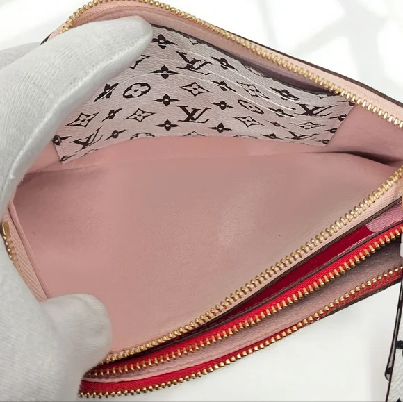 ✨️Authentic Louis Vuitton Monogram Double Zip Pochette Crossbody Bag - Picture 13 of 15